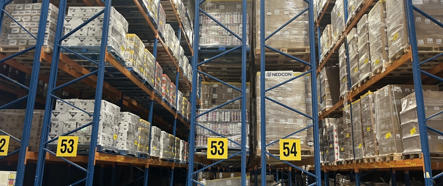 Hoe combineert Neele-Vat zeevracht met warehousing?