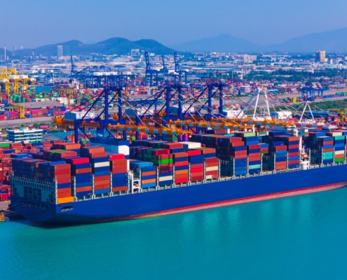 Record op de wereldzeeën: Containercapaciteit Azië-Europa naar historisch hoogtepunt