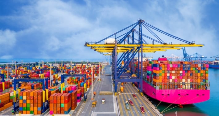 China beboet grote rederijen wegens containertarieven