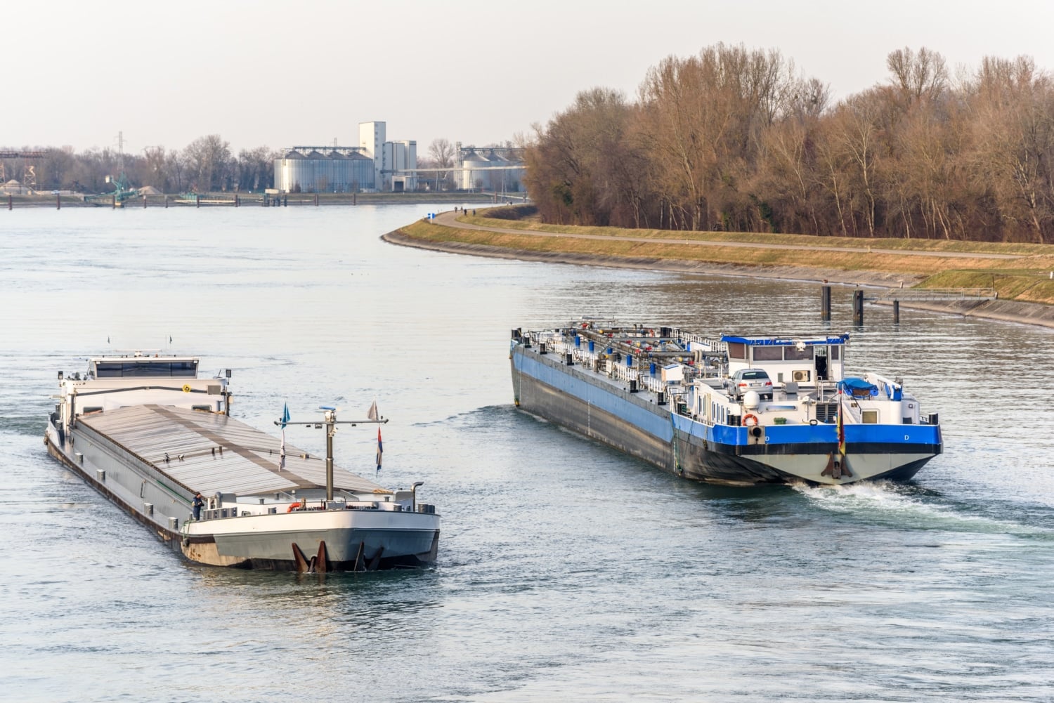 LCL transport met service