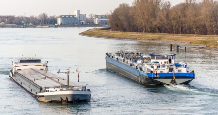 Er ontstaan nu kansen voor de binnenvaart op Moerdijk